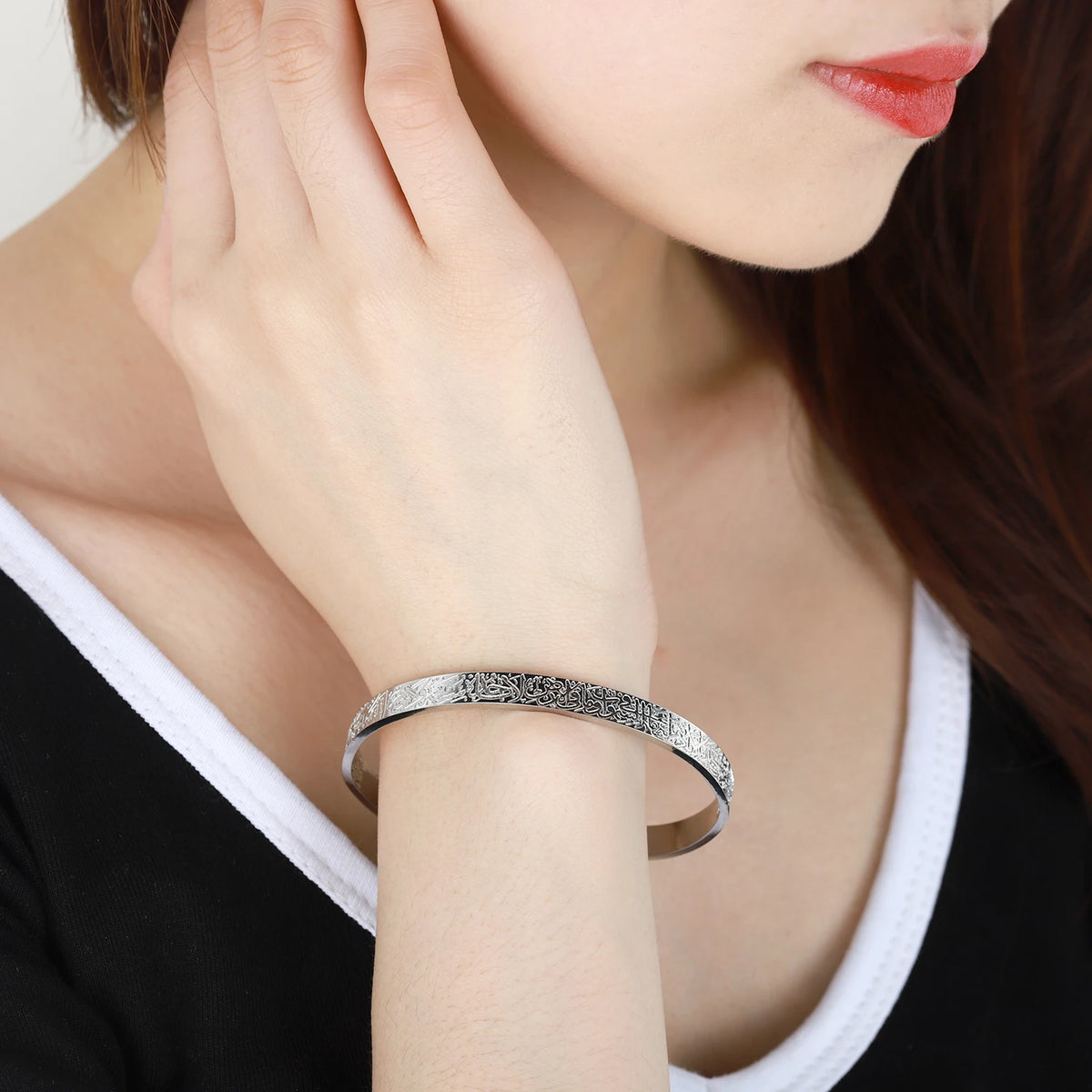 Arabic Hand Cuff