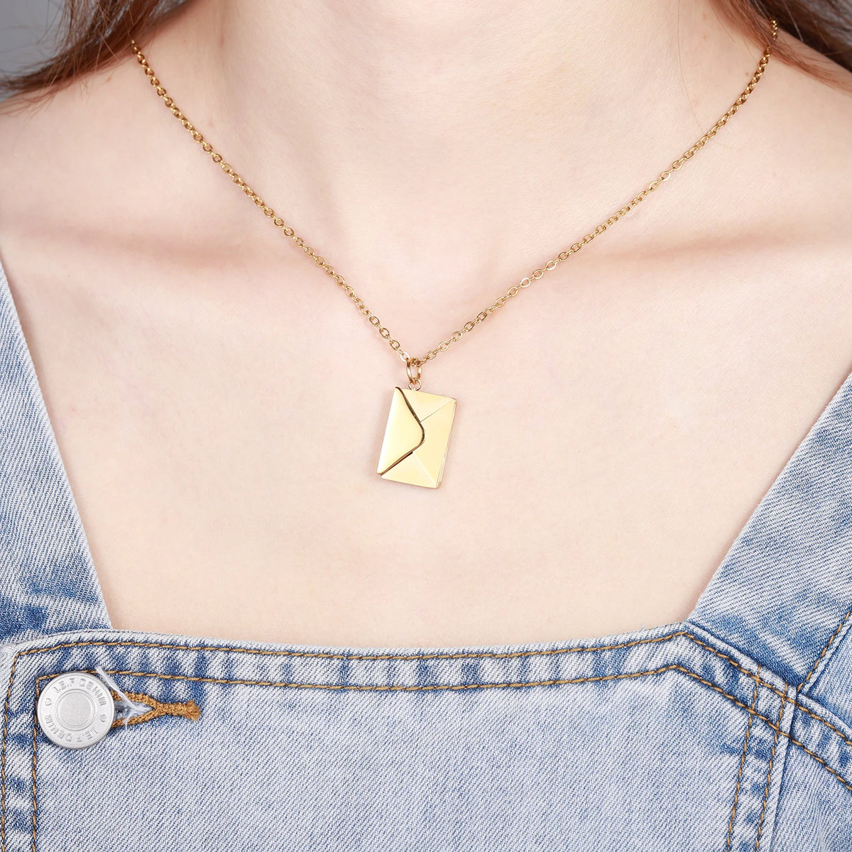 Hidden Memories Necklace